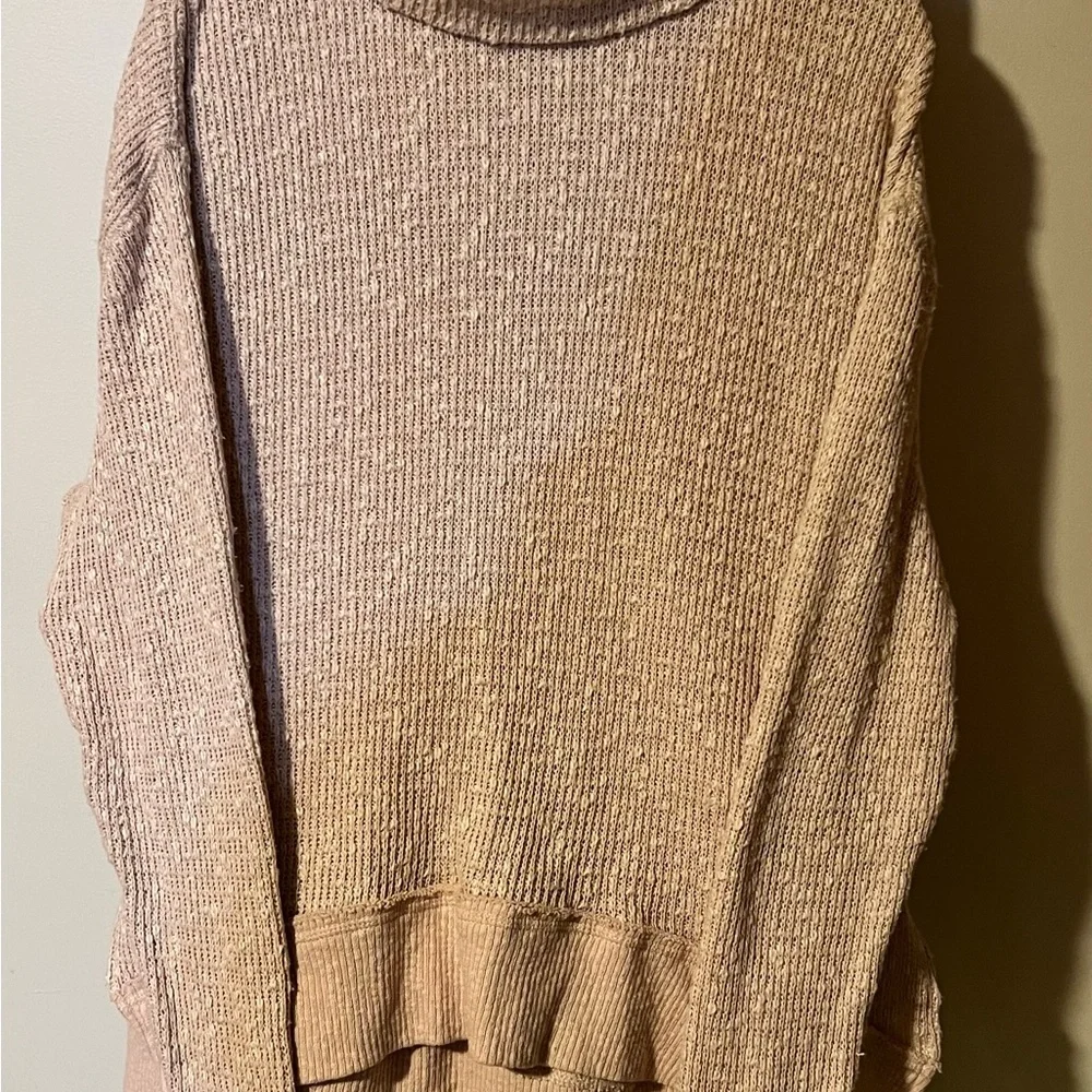 We The Free Free People Tommy Turtleneck Sweater. Size medium - Picture 3 of 6